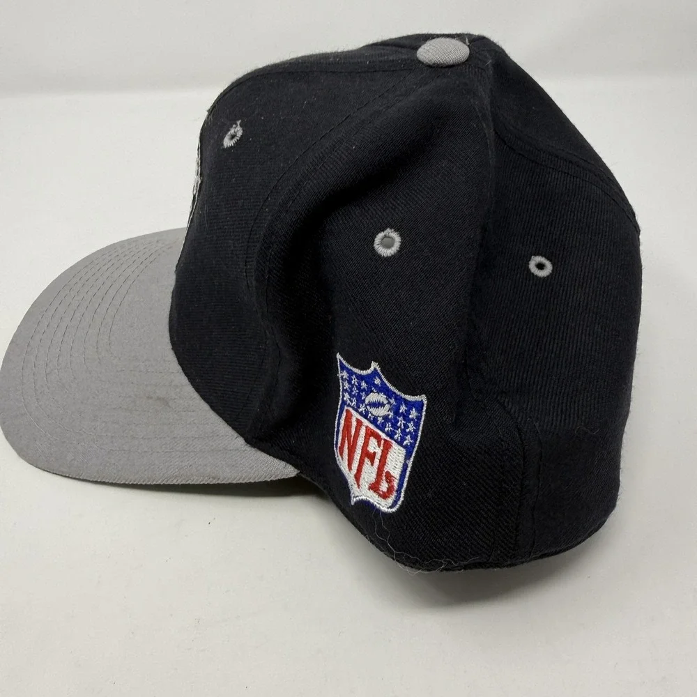 Vintage Oakland Raiders Hat Cap Fitted Mens Black Gray NFL Football Starter 90s